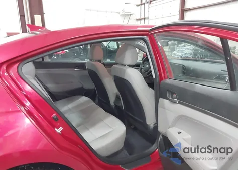 2017 Hyundai Elantra Se z USA, uszkodzony, nr VIN 5NPD74LF9HH166679